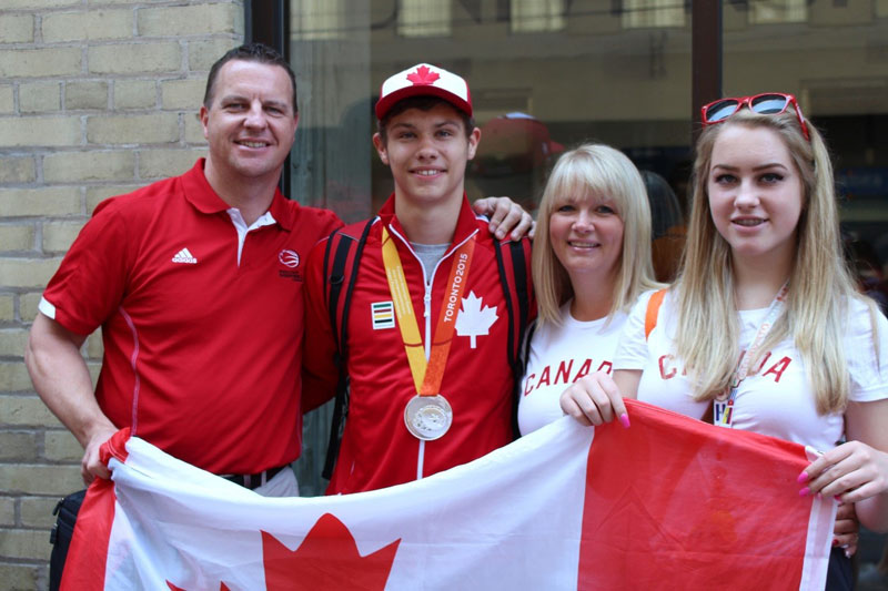 Liam Hickey with his family for the 2015 Parapan Am Games