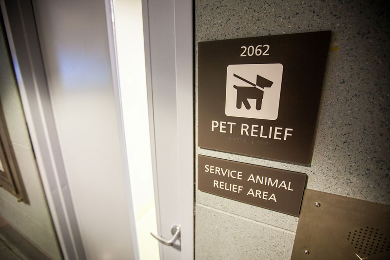 Pet relief area sign in Denver International Airport