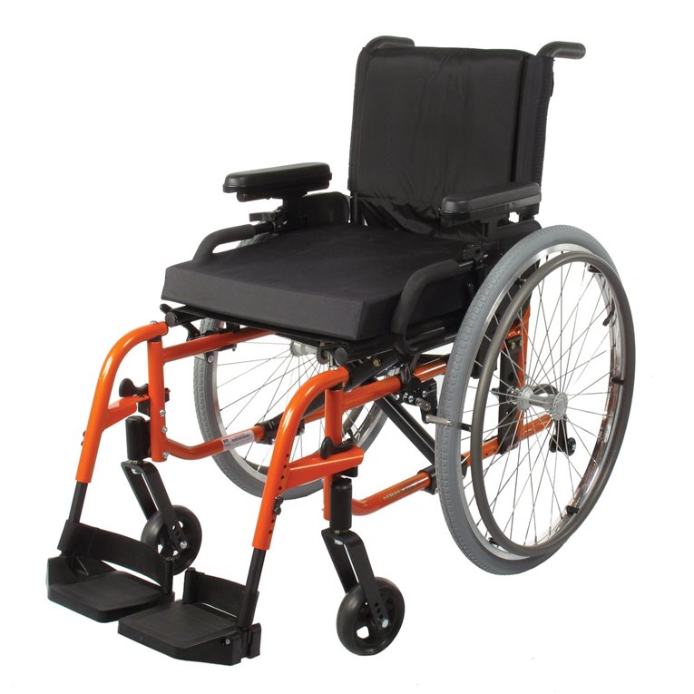 QUICKIE LXI/LX Adult Manual Folding Wheelchair