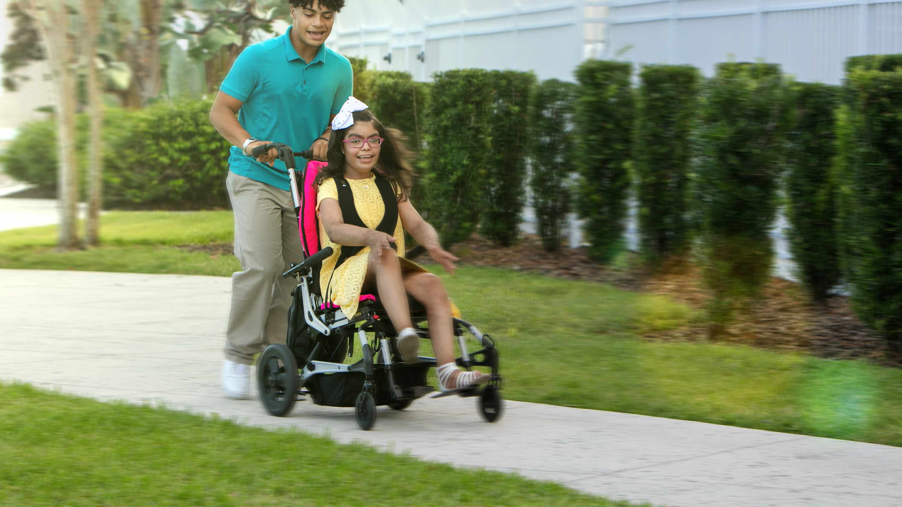 エキパルチェア ZIPPIE Sphynx Pediatric Folding Fixed Tilt Wheelchair | Sunrise