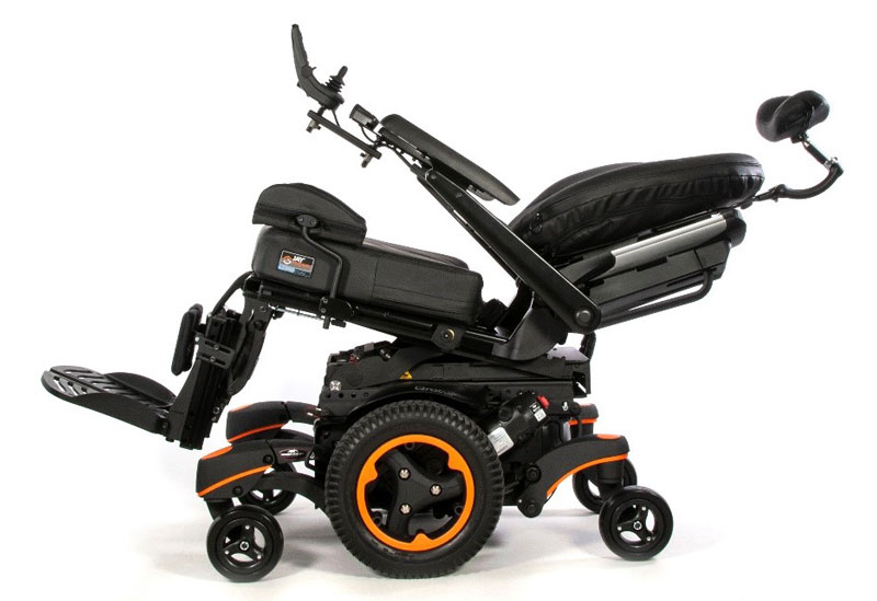 Reclining power wheelchair